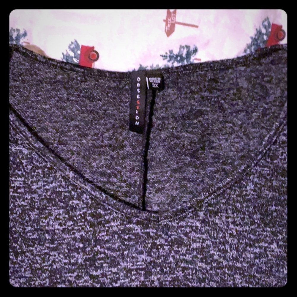 Obsession handkerchief hem 3/4 sleeve marled tee